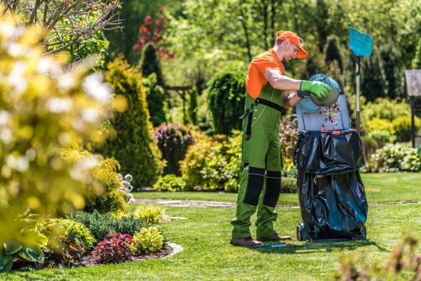 Cost of Lawn Cleaning Service in Reston
